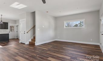 12 Escondido Dr, Asheville, NC 28806