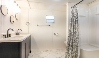 951 AA Hwy, Alton, MO 65606