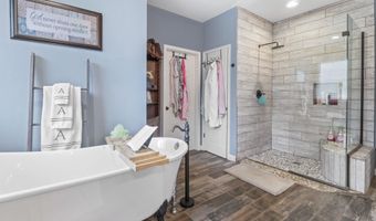 10820 W Sardis Rd, Bauxite, AR 72011