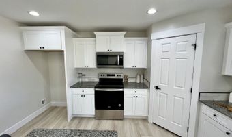 1707 Opal Dr, Elko, NV 89801