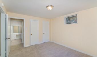 5852 LOWELL Ave, Alexandria, VA 22312