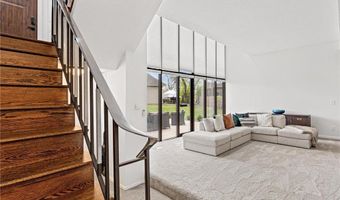 401 River Ln, Anoka, MN 55303