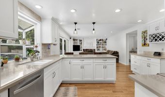 5792 Carell Ave, Agoura Hills, CA 91301