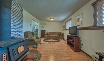 2305 Tresler Ave, Cody, WY 82414