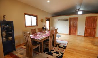 15 Helen Ln, Banner, WY 82832