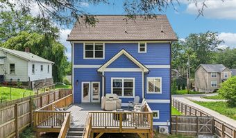8 Apple Ln, Asheville, NC 28804