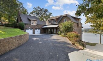 825 Dogwood Ln, Ashville, AL 35953