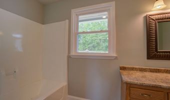 24 Adair Holw, Adairsville, GA 30103