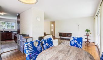 6049 AVON Dr, Bethesda, MD 20814