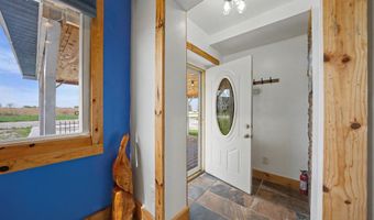 6334 Marina Dr, Algonac, MI 48001