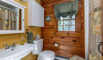 24 Old 40 Acre Mountain Rd, Danbury, CT 06811