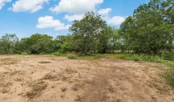 3079 Rakowitz, Adkins, TX 78101