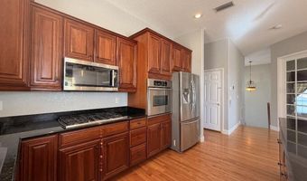 808 SYMPHONY ISLES Blvd, Apollo Beach, FL 33572