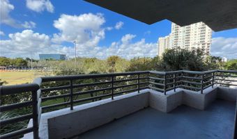 3300 NE 191st St 406, Aventura, FL 33180