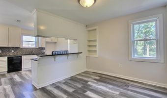 11096 Blackwater Rd, Baker, LA 70714