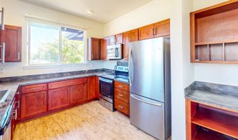 460 Kamaaha Ave 10, Kapolei, HI 96707
