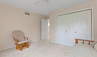830 Richlyn Dr, Adrian, MI 49221