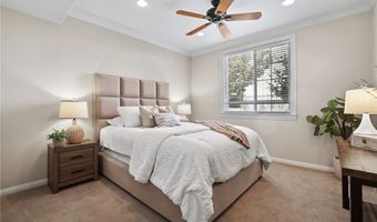30 Groveside Dr, Aliso Viejo, CA 92656