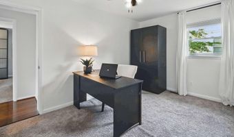 7306 WAYNE Dr, Annandale, VA 22003