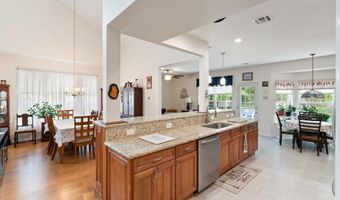 102 Sylvan Lake Blvd, Bayville, NJ 08721
