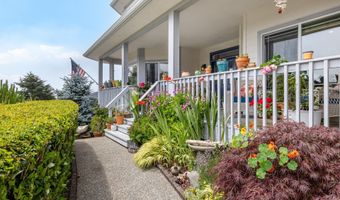 7180 VISTA RIDGE Dr, Brookings, OR 97415