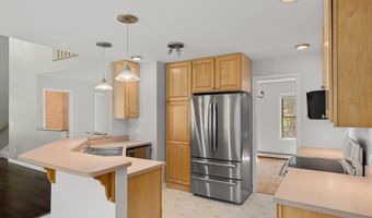 72 Morrill Dr, Burlington, VT 05408