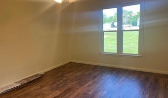 214 Hemphill St, Hico, TX 76457