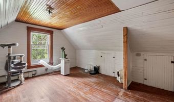 206 Lewis Hill Rd, Bethlehem, NH 03574