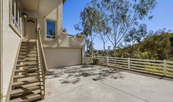 4333 Calavo Dr, La Mesa, CA 91941