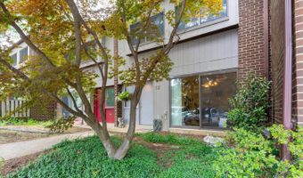 12 PENNY Ln #12, Baltimore, MD 21209