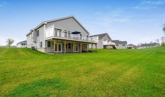 28 Blackstone Dr, Raymond, NH 03077