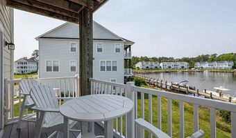 10900 HOLYSTONE Ln 301, Berlin, MD 21811