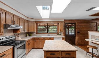 3260 E Linton Rd, Benton, LA 71006