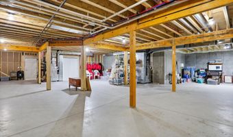 4025 Lochview Ct, Bargersville, IN 46106