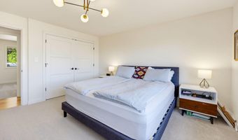 1509 Woodland Dr, Ashland, OR 97520
