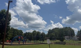 100 Millennium Dr, Aberdeen, MS 39730