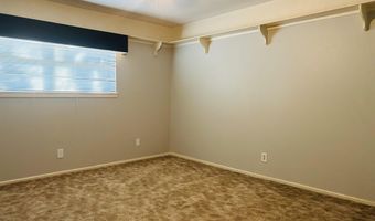 308 E 9th St, Anton, TX 79313