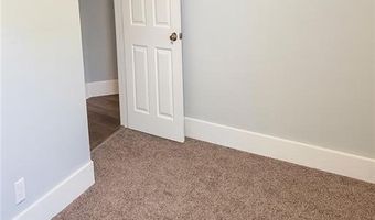 68 Division St, Lincoln, RI 02838