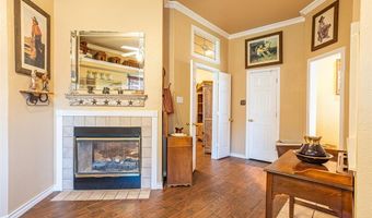 1701 W Lake Shore Dr, Alvarado, TX 76009