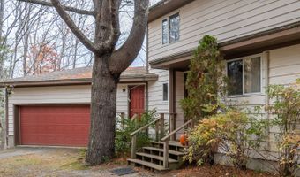 71 Bay View Dr, Bar Harbor, ME 04609