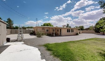 855 Foxcroft Loop, Bosque Farms, NM 87068