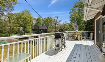 4 Alan Rd, Danbury, CT 06810