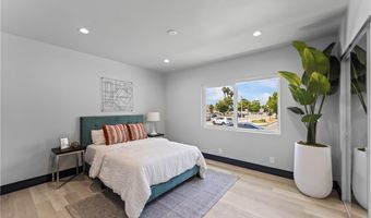 17660 Martha St, Encino, CA 91316