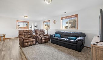 722 Radial Ln, Box Elder, SD 57719