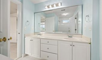 43257 AUGUSTINE Pl, Ashburn, VA 20147