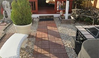 1322 Rockwood Forest Dr, Arnold, MO 63010