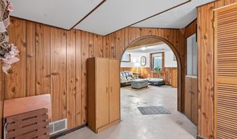 1227 5th St, St. Paul Park, MN 55071