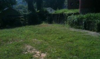 708 May Ct, Ashland, KY 41101