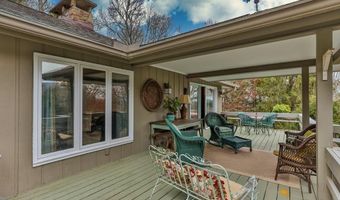 521 Azalea Ln, Cashiers, NC 28717