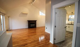 672 OLD CEMENT Rd, Montoursville, PA 17754